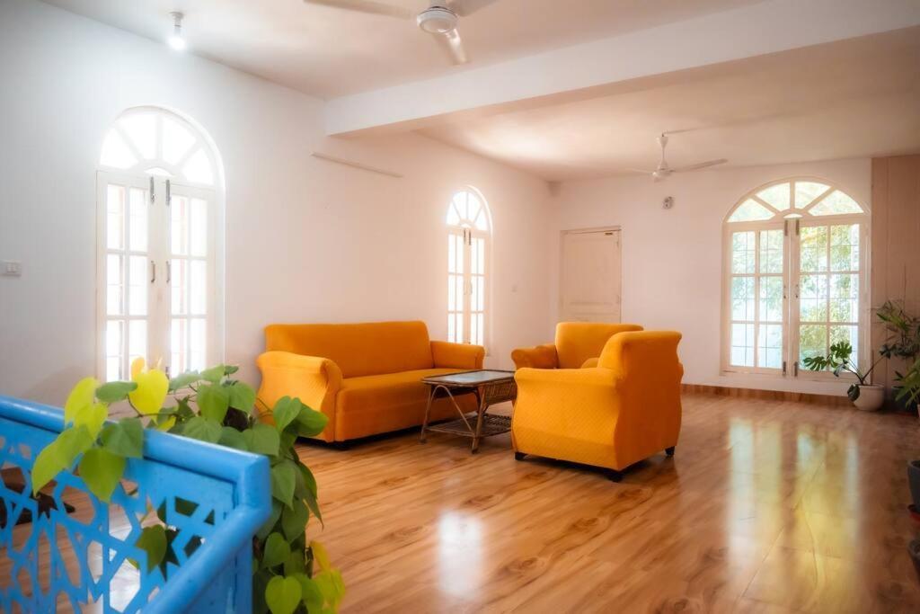 Blue Door Villa By Homeyhuts Rajpur Luaran gambar